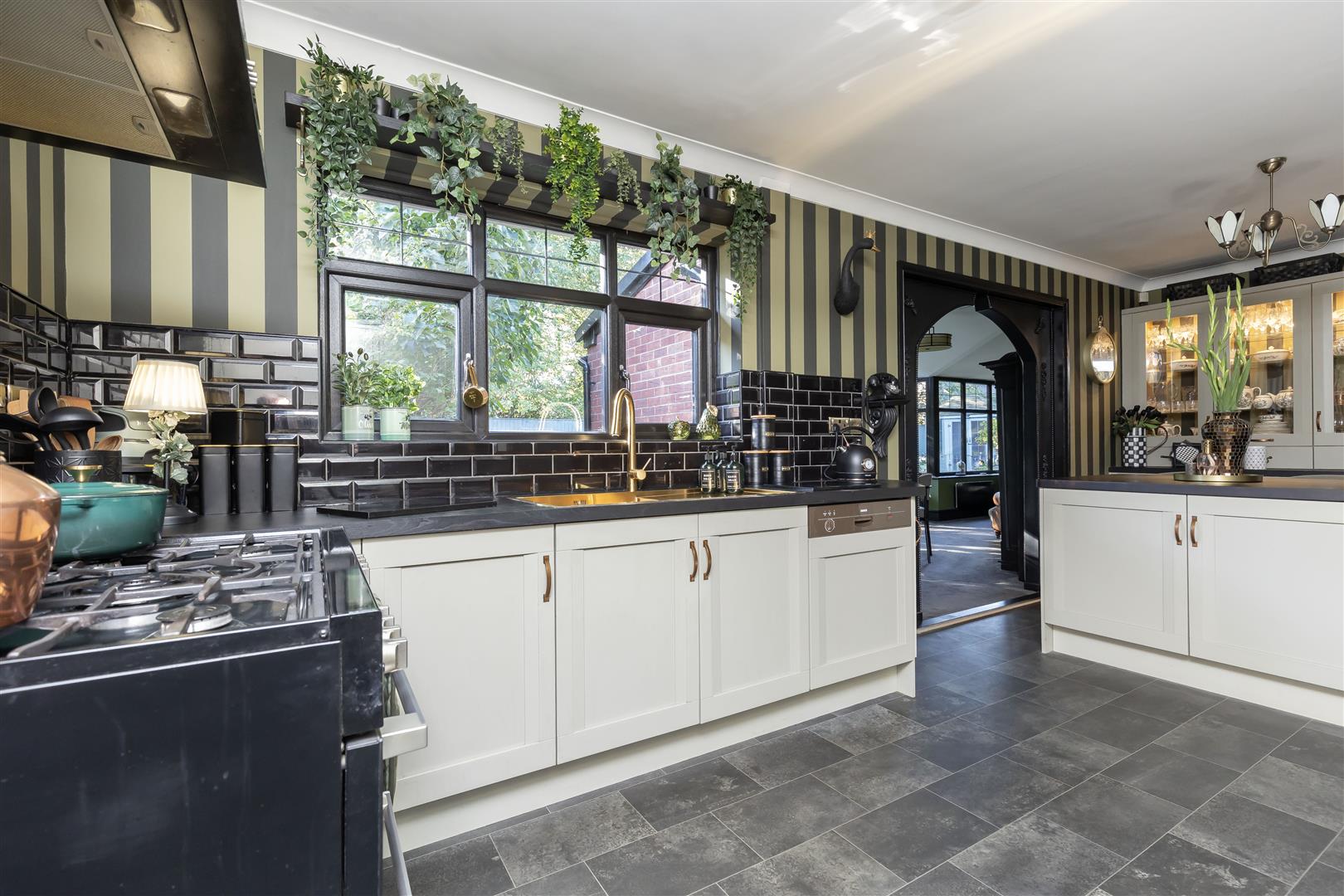 4 bed property in The Cloisters, Leyland